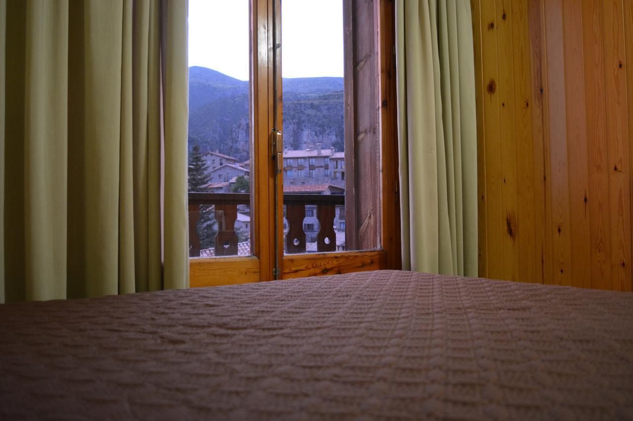 Double Room,907044283:JPEG